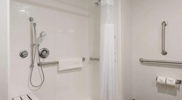 Номер Standard Hampton Inn Westfield