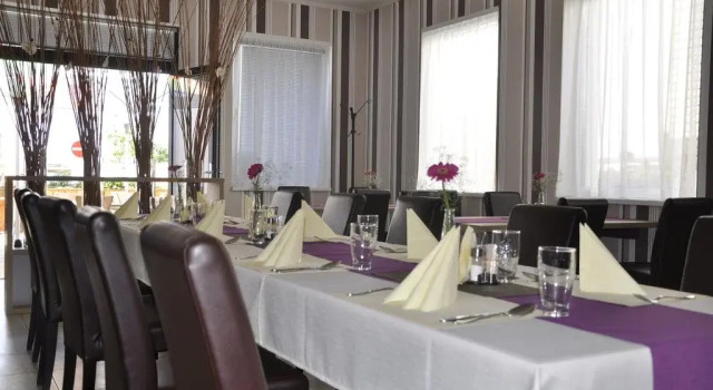 Penzion u Hošků, Prenota Hotel Hotel a Moravia meridionale con parcheggio, Parcheggio