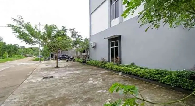 Puri Asri Reformasi Pontianak by Roomah, Rezervovat Hotel Hotely v Kalimantan s parkováním, Parkování