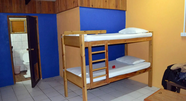 Ratu Kini Backpackers & Dive Resort, Book Ferieresort Hoteller i Mamanuca Islands med morgenmad, Morgenmad