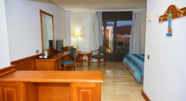 Трёхместный номер Standard Hotel Zentral Center