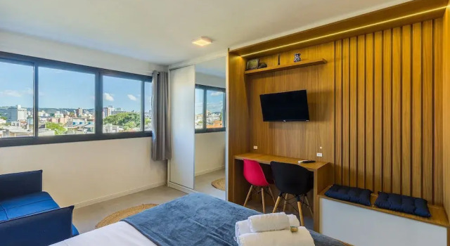 Condominium w/ Complete Leisure Facilities and Unbeatable Location in POA - Bles
