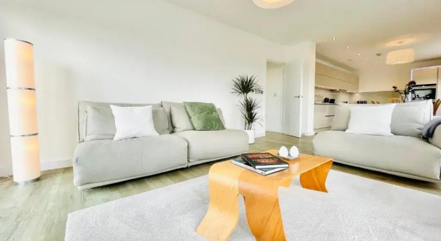 Апартаменты NEW Luxury 3BR Penthouses With Stunning Olympic Park and City Views