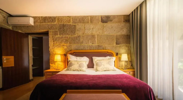Paco da Torre de Figueiredo das Donas, Rezervovat Hotel Hotely v Beira Alta s bazénem, Bazén