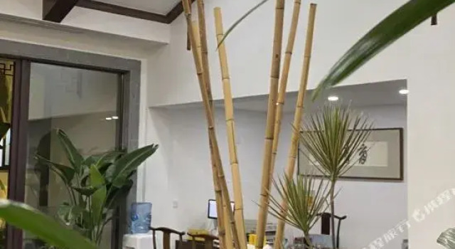 Yuqingge Garden Hotel, Забронировать Отель Сучжоу Китай