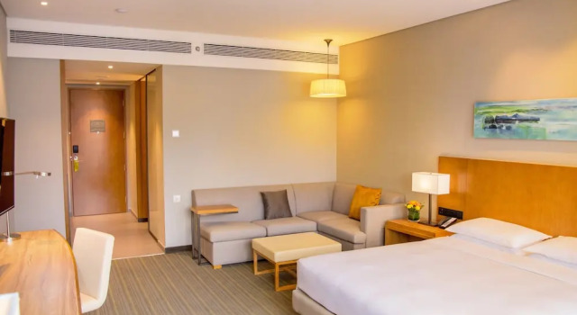 Двухместный номер Hyatt Place с видом на горы Hyatt Place Foshan Lishui