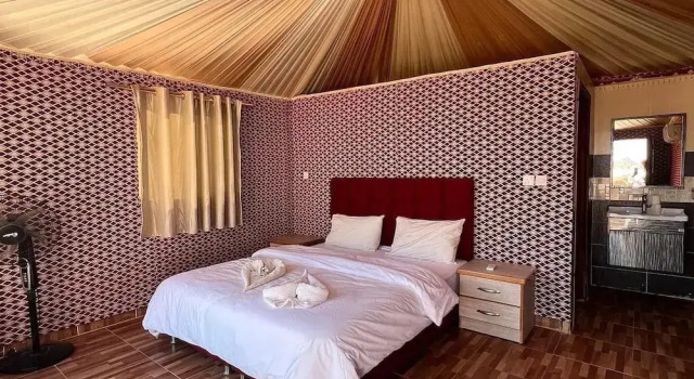 Sand star camp