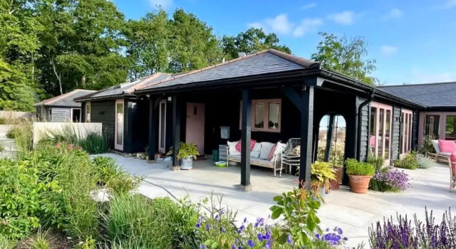 Студия Luxury Countryside Haven for 10