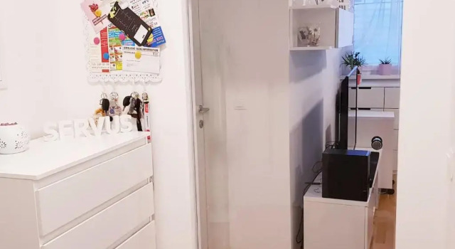 Апартаменты Trendy Danube Apartment - Close to UN