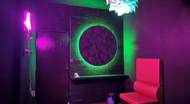 Doctor Alien Hostel
