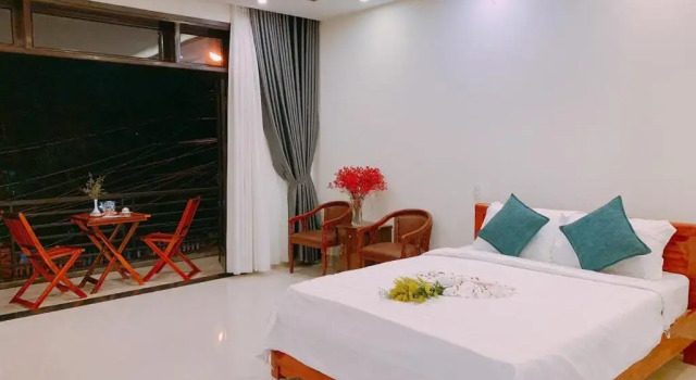 Двухместный номер Deluxe с балконом Sum villa Hoi An