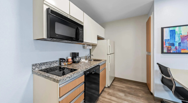Люкс MainStay Suites Cincinnati Blue Ash