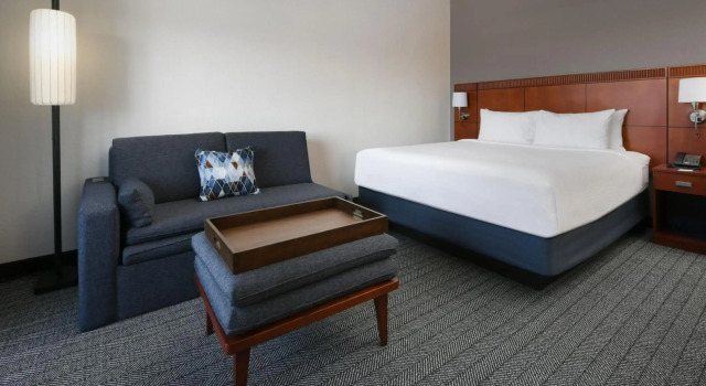 Courtyard by Marriott Dallas Las Colinas