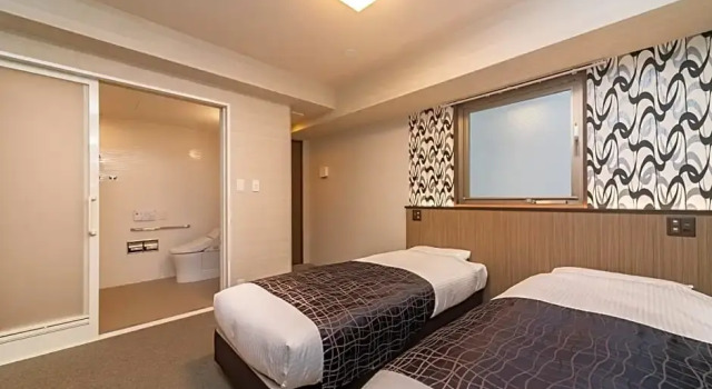 Двухместный номер Accessible APA Hotel Nambaminami Daikokucho Ekimae