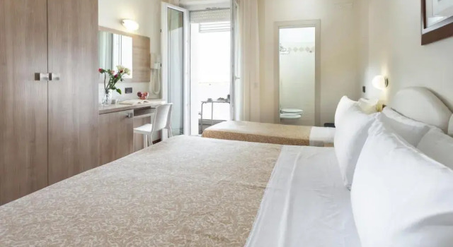 Семейный номер Standard Hotel Baltic Rimini