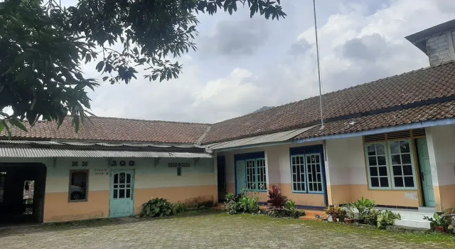 SPOT ON 93596 Pondok Wisata Pesona Asri, Book Hotel Baturetno 