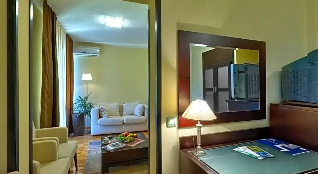 Апартаменты Hotel President