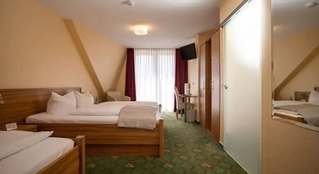 Hotel Garni Zur Alten Post, Забронировать Отель Лембрух Oldenburger Muensterland
