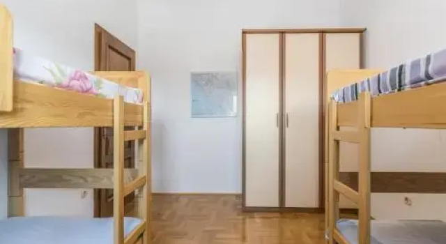 Apartment Larsen, Rezervovat Apartmán Hotely v Dajla s parkováním, Parkování