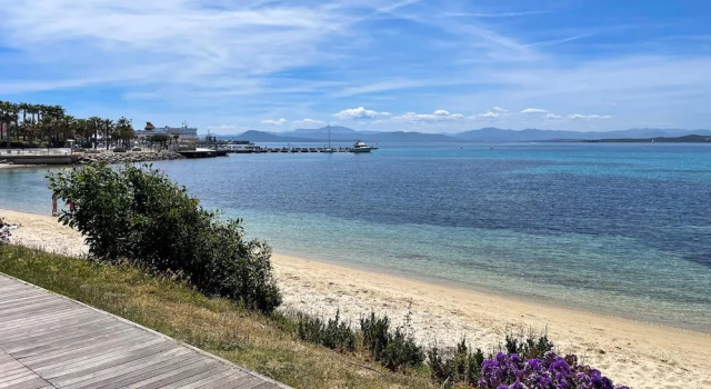 Апартаменты La Porta Sul Mare in Golfo Aranci