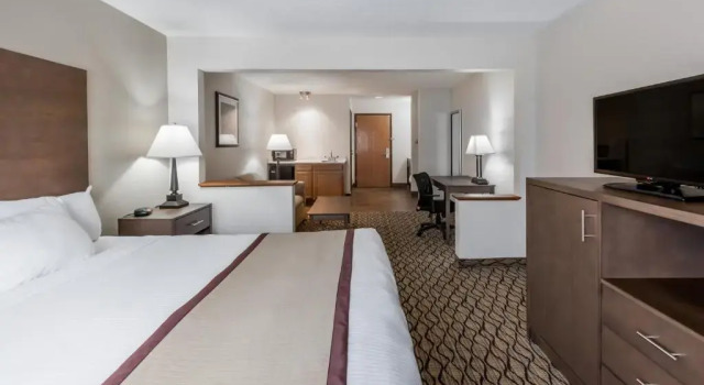 Двухместный номер Deluxe Baymont by Wyndham Auburn