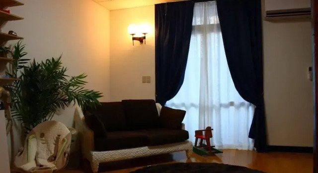 Holiday Homes TSUBOYA 1st, Забронировать Отель Отели Наха с парковкой, рядом с Здание администрации префектуры Окинавы, Парковка