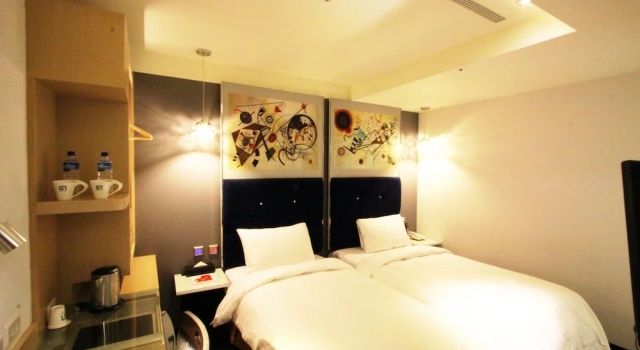 Номер Superior Hotel G7 Taipei