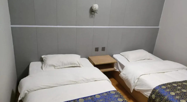 Kunming Huangting Hotel Changshui Airport, Book Hotel Hoteller i Kunming med parkering, Parkering