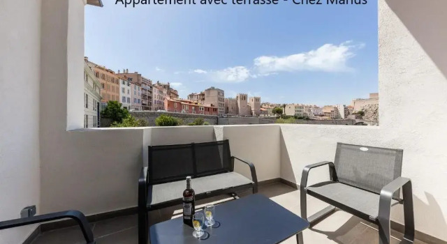 Апартаменты Chez Nous - 7 Appartements sur le Vieux Port