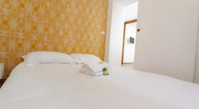 Viva Riviera 6 Rue Commandant André, Забронировать Отель Канны Приморские Альпы, рядом с Каннский железнодорожный вокзал