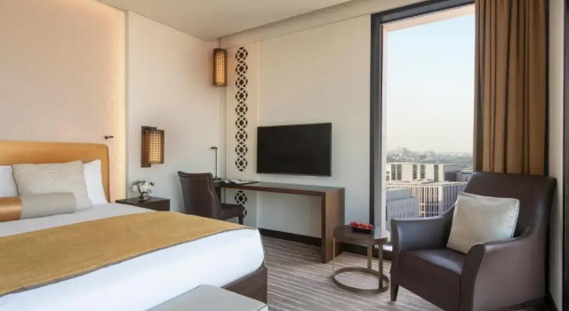 Двухместный номер Deluxe с балконом Alwadi Hotel Doha - MGallery Collection