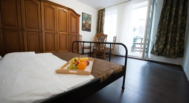 Vilnius Old Town, 3 BDR Penthouse, 100 m2 with Terrace, Забронировать Отель Старый город Вильнюс, рядом с Костел Святой Анны