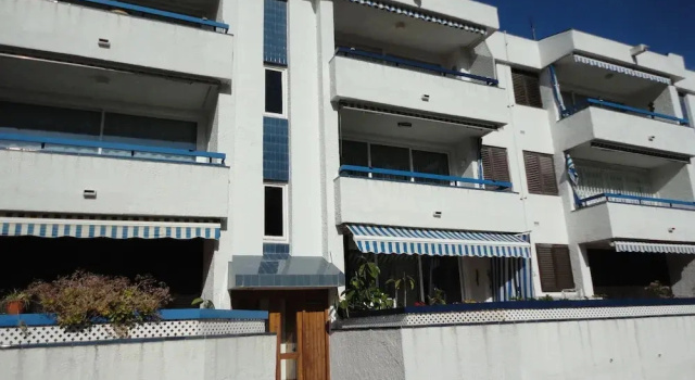 At018 Torremunts, Rezervați Hotel Hoteluri în Tarragonès cu parcare, Parcare