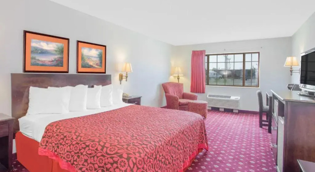 Номер Standard Days Inn by Wyndham Lake Village