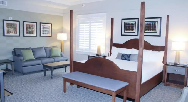 Люкс Deluxe Carlisle Inn Sarasota