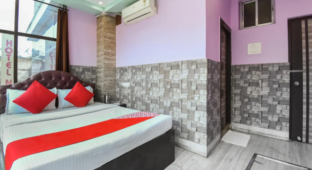 Номер Deluxe FabHotel Nest