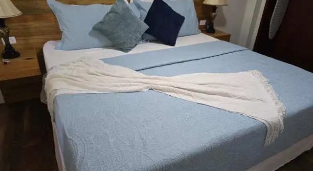 Номер Deluxe с балконом Hotel and Dive Center Roatan Yacht Club