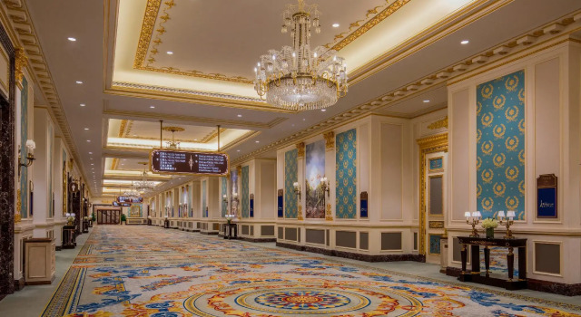 The Parisian Macao