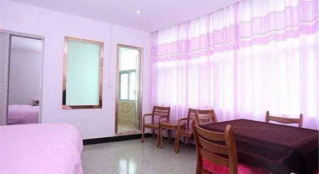 Lianhua Mengyang Inn 2nd Branch, Boek Hotel Hotels in Pingxiang met parkeren, Parkeren