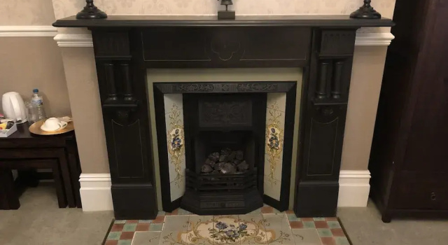 The Mayfair Guest House, Boek Pension Hotels in Merseyside met parkeren, Parkeren