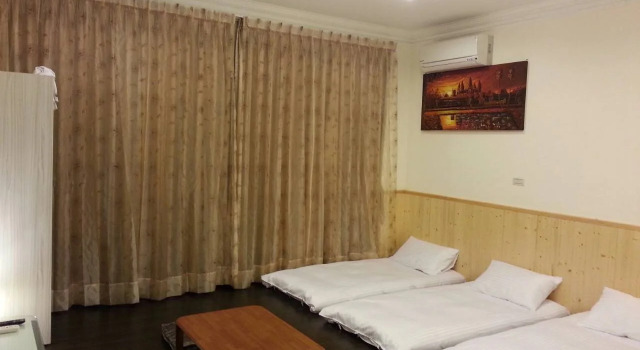 Fall in love Karuizawa Hostel, Book Hostel Cheap Hotels in Puli