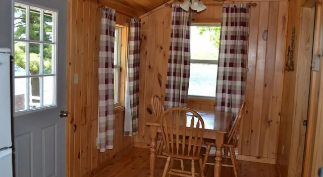 Birchland Cottages, Varaa Hotelli  