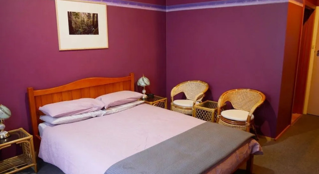 Mount Black Lodge, Book Hotel Rosebery Tasmania