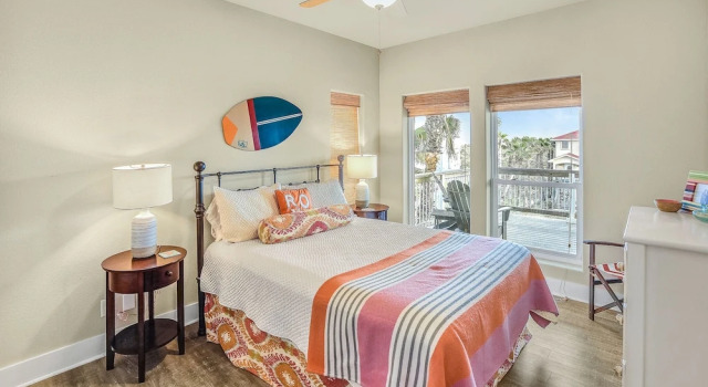 Коттедж Gone Coastal with Ocean Views