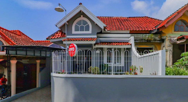 Villa Cipendawa Md28 Cianjur by OYO Rooms
