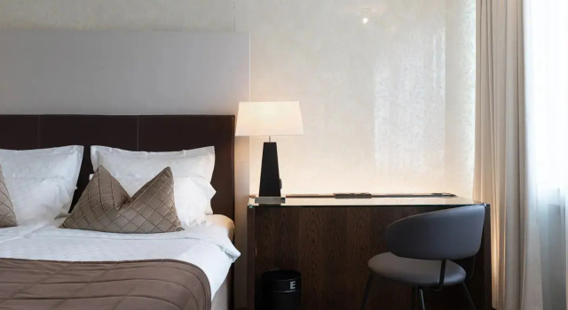 Номер Deluxe Elite Eden Park Hotel