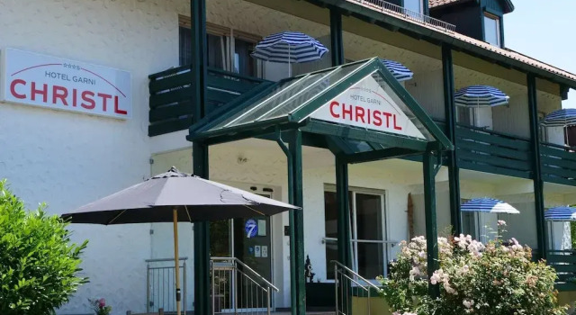 Hotel Garni Christl, Rezervovat Hotel Bad Griesbach 