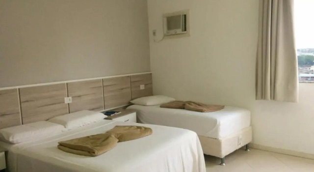 Трёхместный номер Standard с красивым видом из окна Hotel Mundial