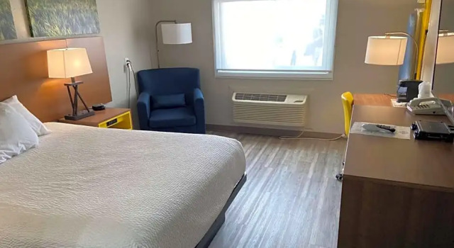 Люкс Days Inn by Wyndham Ankeny - Des Moines