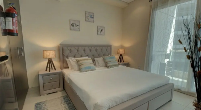 Royal Oceanic - Studio Apartment - MSG 8724